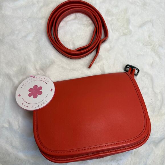 COACH Saddle 18 Shoulder Bag Crossbody - Picture 1 of 8